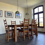 Gutshaus Von Buelow - 19-09 *